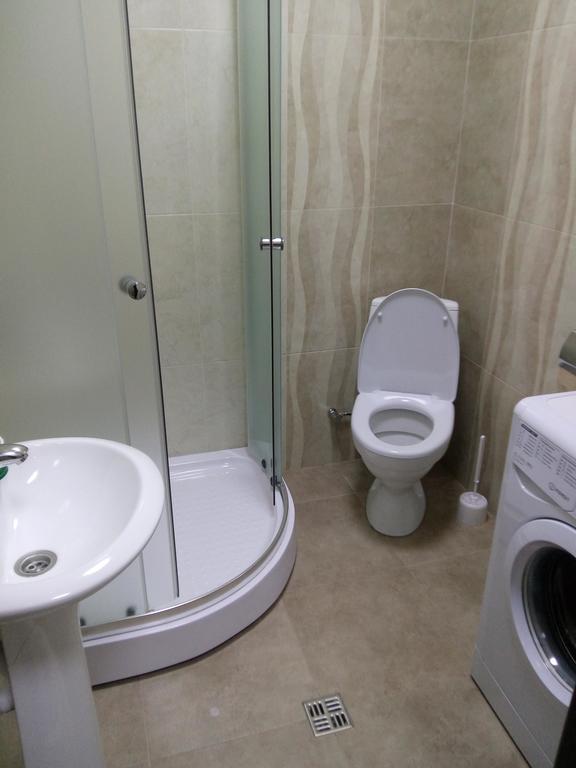 Studio Apartment In Batumi Eksteriør billede