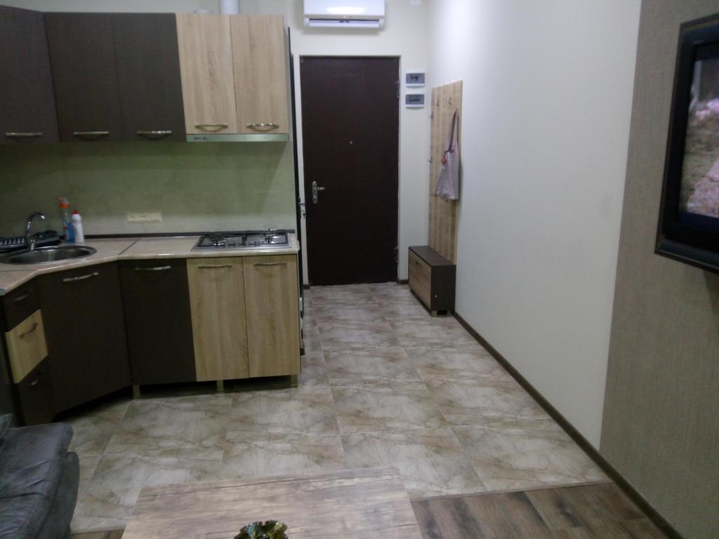 Studio Apartment In Batumi Eksteriør billede