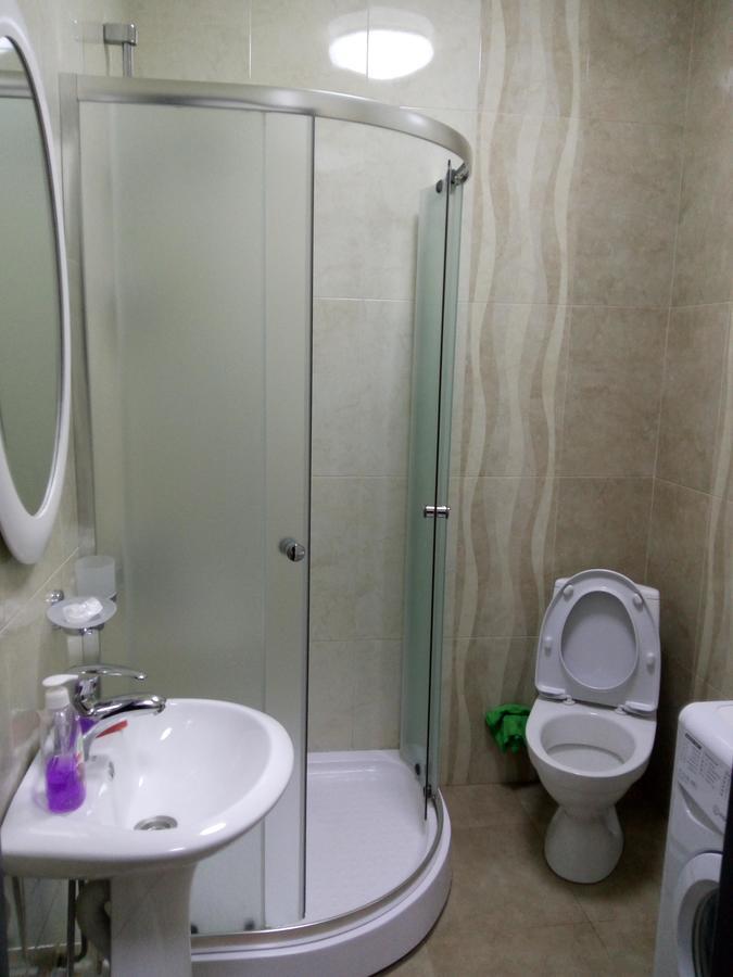 Studio Apartment In Batumi Eksteriør billede